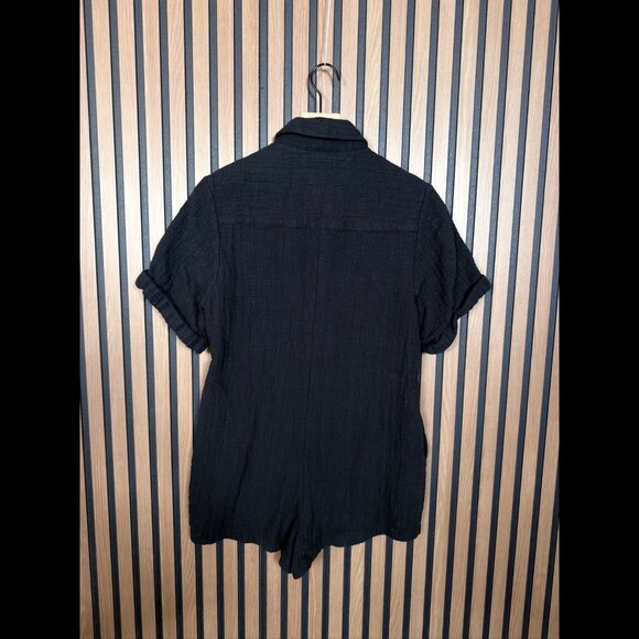 Zara One Piece XS Black Textured Henley Roll Tab Short Sleeve Pockets Romper - Picture 2 of 11